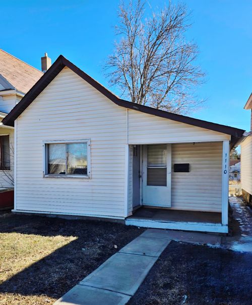 1110 13th Ave E, Hibbing, MN, 55746-1216 | Card Image
