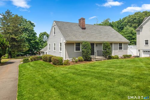 62 Camp Ave, Darien, CT, 06820-2706 | Card Image