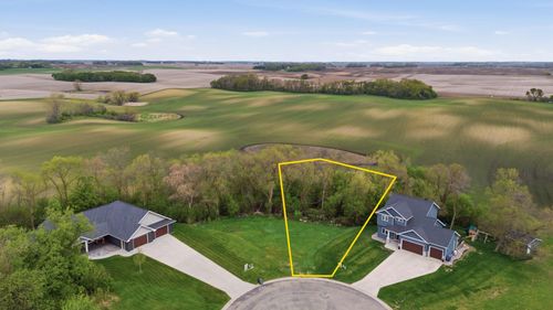 552 Leonard St, Hawley, MN, 56549 | Card Image