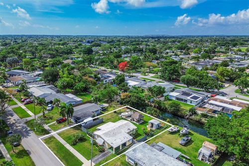9940 Belgrade Rd, Cutler Bay, FL, 33157-6910 | Card Image