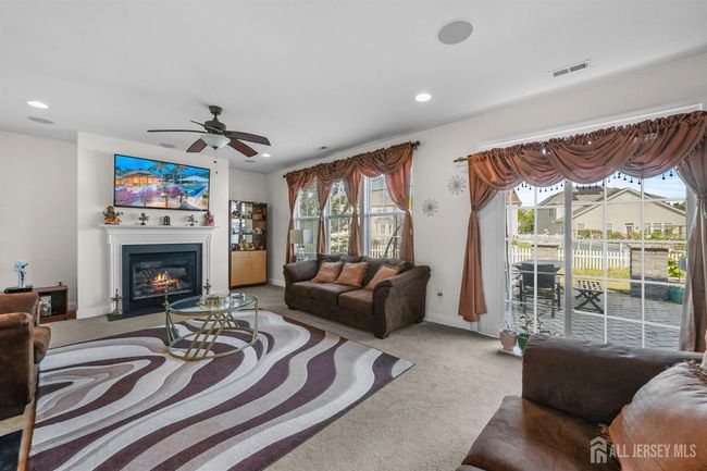 9 Caladium Ct, House other with 5 bedrooms, 3 bathrooms and null parking in Piscataway NJ | Image 43