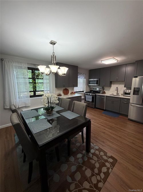 26-89-01 151st Ave, Howard Beach, NY, 11414-1512 | Card Image