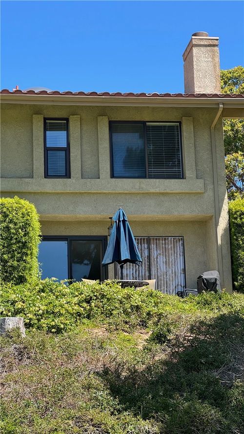 1457 Golf Course Ln, Nipomo, CA, 93444-9307 | Card Image