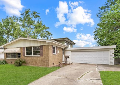 223 Roberta Ln, Chicago Heights, IL, 60411-1849 | Card Image