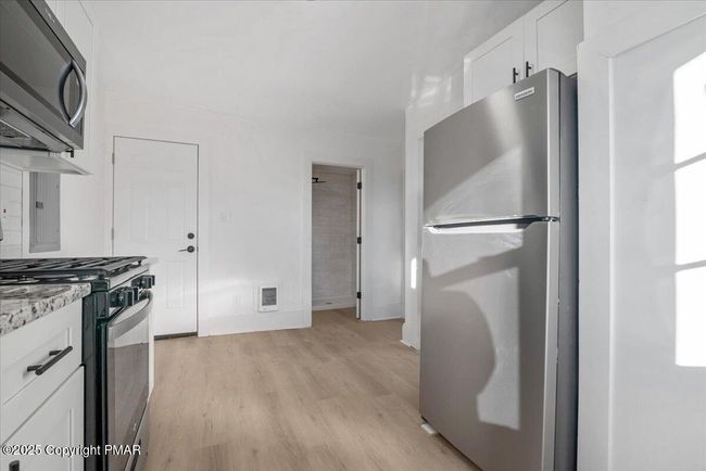 147 N 9TH ST UNIT 2 | Image 9
