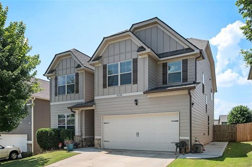 5220 Cantbury Way, Atlanta, GA, 30349-7077 | Card Image