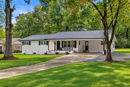 10400 Farris Ave, Sherwood, AR, 72120-2451 | Card Image