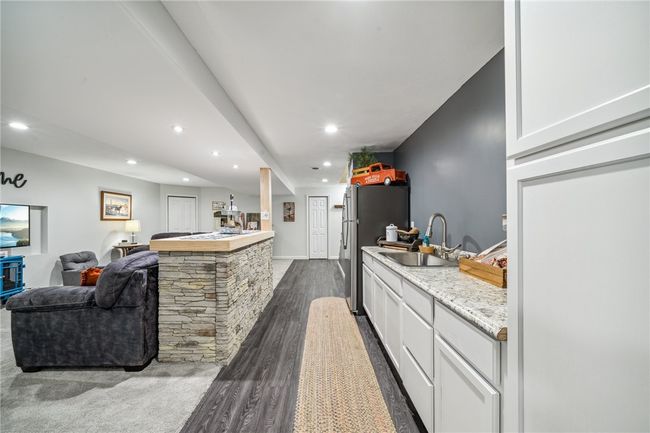 718 Filbert Heights Rd, House other with 3 bedrooms, 2 bathrooms and 2 parking in New Salem PA | Image 37