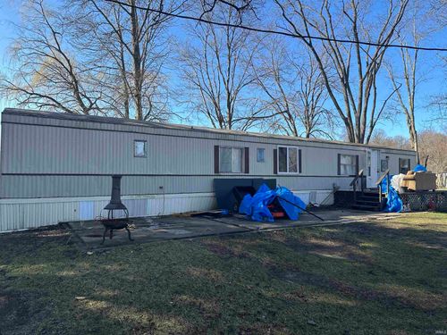 1125 E 400 S, Knox, IN, 46534-8602 | Card Image