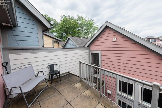 1402 Newman Ave, House other with 3 bedrooms, 3 bathrooms and null parking in Lakewood OH | Image 37