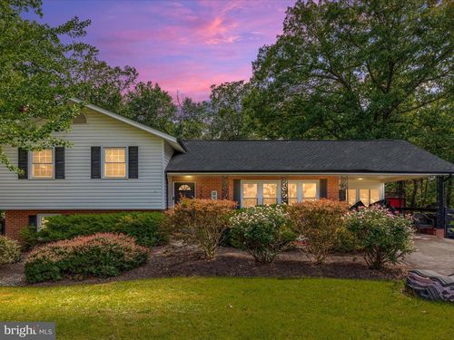 13610 Aden Rd, NOKESVILLE, VA, 20181-2815 | Card Image