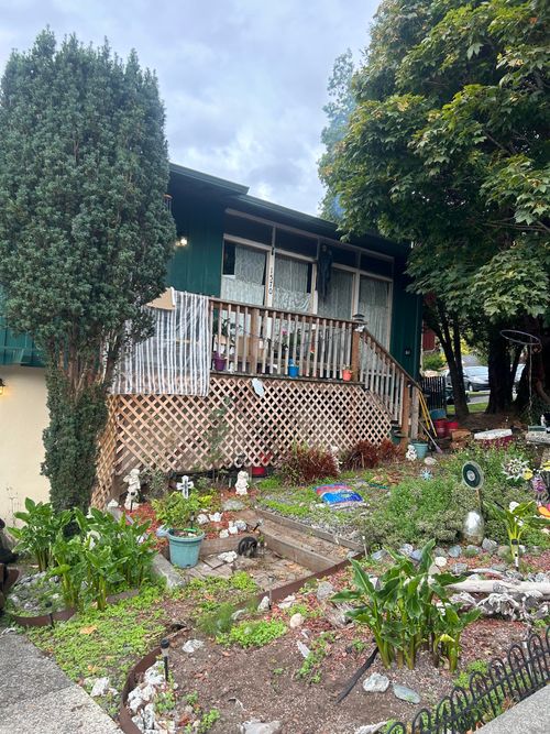 1570 Lena Ave, Arcata, CA, 95521-6837 | Card Image