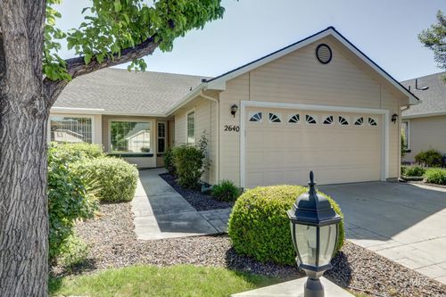 2640 N Englewood Way, Meridian, ID, 83646-8338 | Card Image