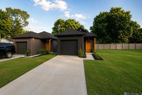 1928 70th Ave, Baton Rouge, LA, 70807-6215 | Card Image