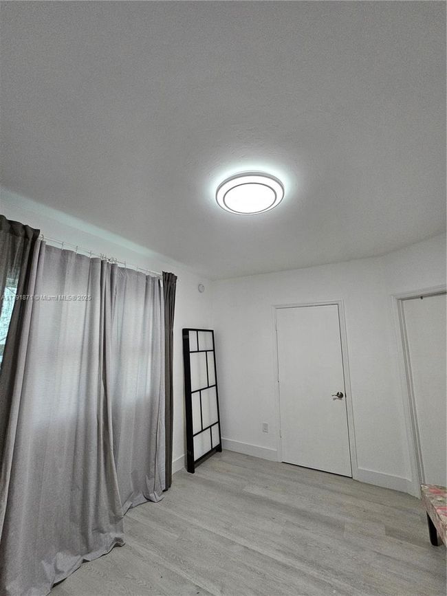 APT-2202 - 15051 Royal Oaks Ln, Condo with 2 bedrooms, 3 bathrooms and null parking in North Miami FL | Image 28