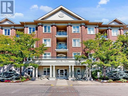 220-9519 Keele St, Maple, ON, L6A4A2 | Card Image