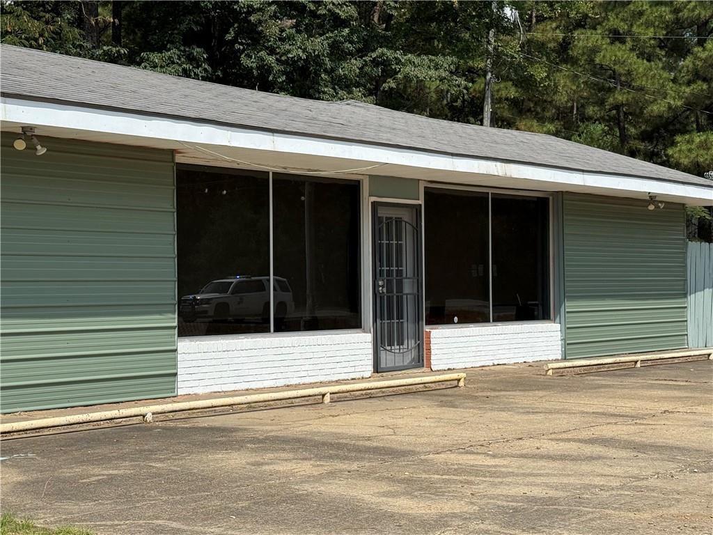 Commercial Sale in Colfax 4
