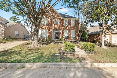 6908 Mesa Dr, Fort Worth, TX, 76132-3044 | Card Image