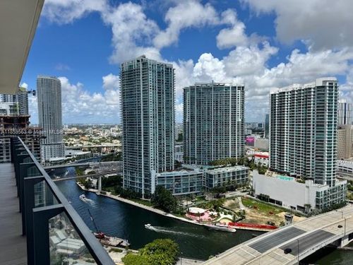 apt-2412-68 Se 6th St, Miami, FL, 33131-3491 | Card Image