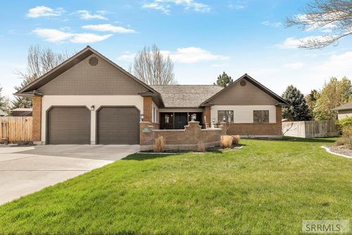 128 Stone Run Ln, Idaho Falls, ID, 83404-7244 | Card Image