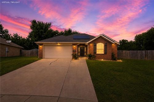 2901 S E St, Rogers, AR, 72758-8538 | Card Image