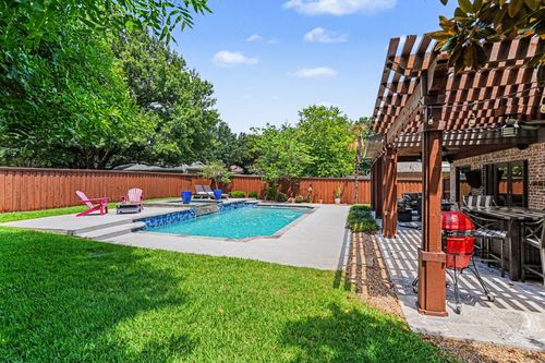 3538 Mercury Dr, Grapevine, TX, 76051-4520 | Card Image