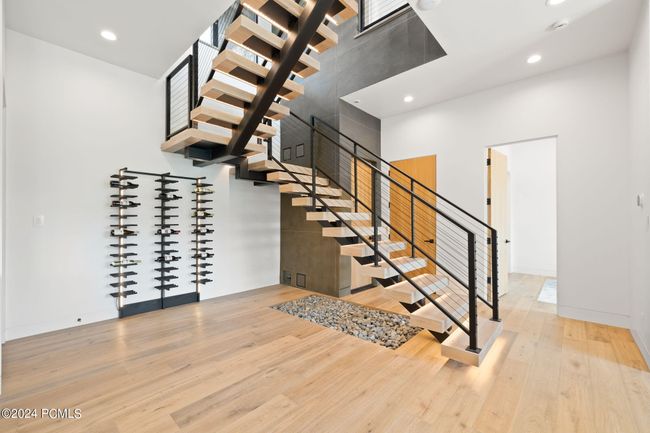 Wine wall feature | Image 51