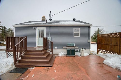 802 Nw 3rd St, Chisholm, MN, 55719 | Card Image