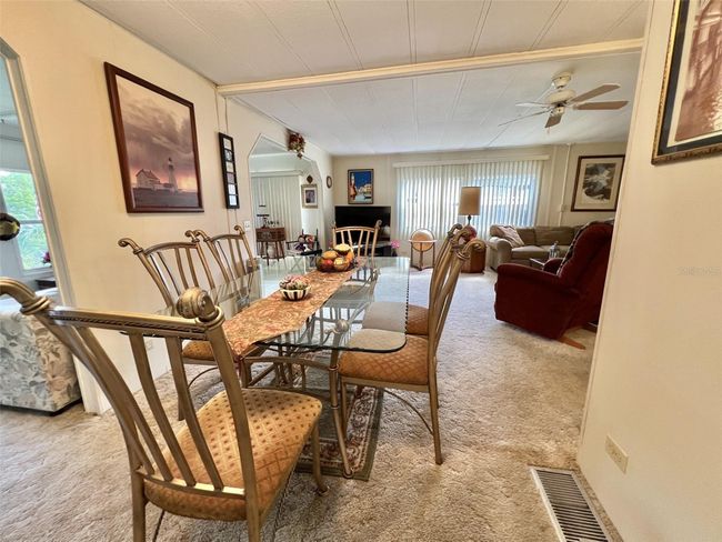 105 Avocado Cv, House other with 2 bedrooms, 2 bathrooms and null parking in LEESBURG FL | Image 5