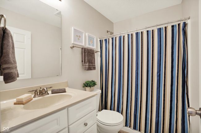 Hall bath | Image 38
