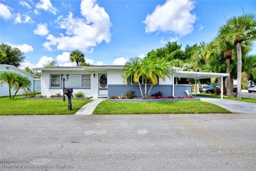 118 Country Club Dr, Lake Placid, FL, 33852-9203 | Card Image