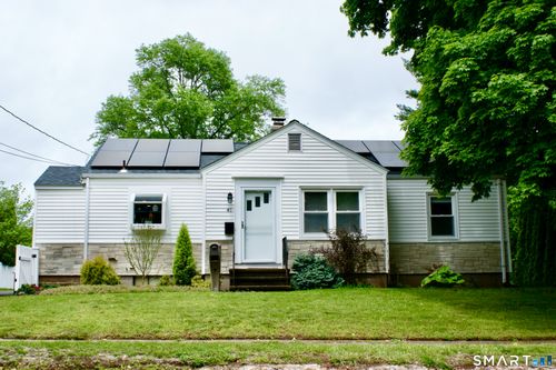 41 Cumpstone Dr, Hamden, CT, 06518-2424 | Card Image