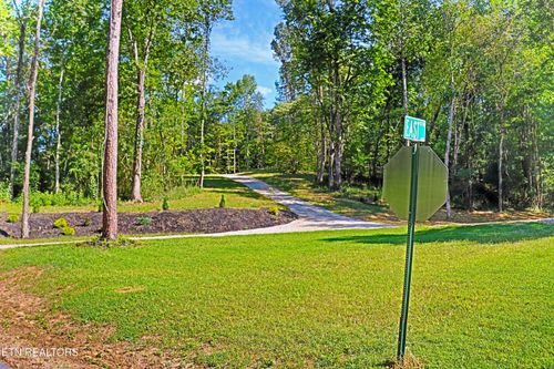 1700 Bluff Rd, Harriman, TN, 37748-7975 | Card Image