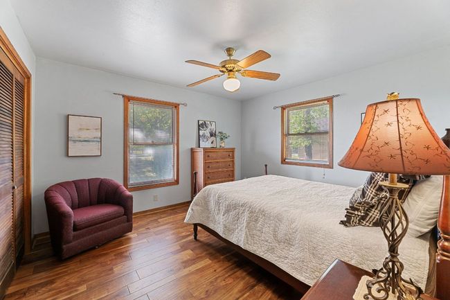 Secondary bedroom | Image 16