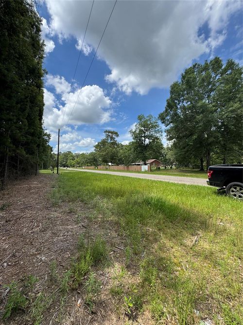 1136 Road 3802, Cleveland, TX, 77328-6620 | Card Image