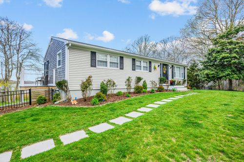 75 Meadowbrook Rd, West Yarmouth, MA, 02673-3828 | Card Image