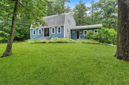 6 Old North St, Duxbury, MA, 02332-2947 | Card Image
