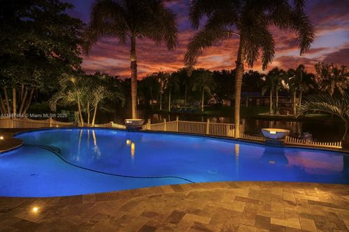 10751 Sw 26th Ct, Davie, FL, 33328-1017 | Card Image