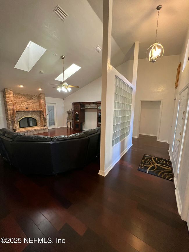 1825 Raiford Rd, House other with 4 bedrooms, 4 bathrooms and null parking in Starke FL | Image 9