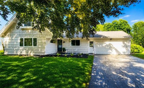 15 Bellmawr Dr, Rochester, NY, 14624-4646 | Card Image