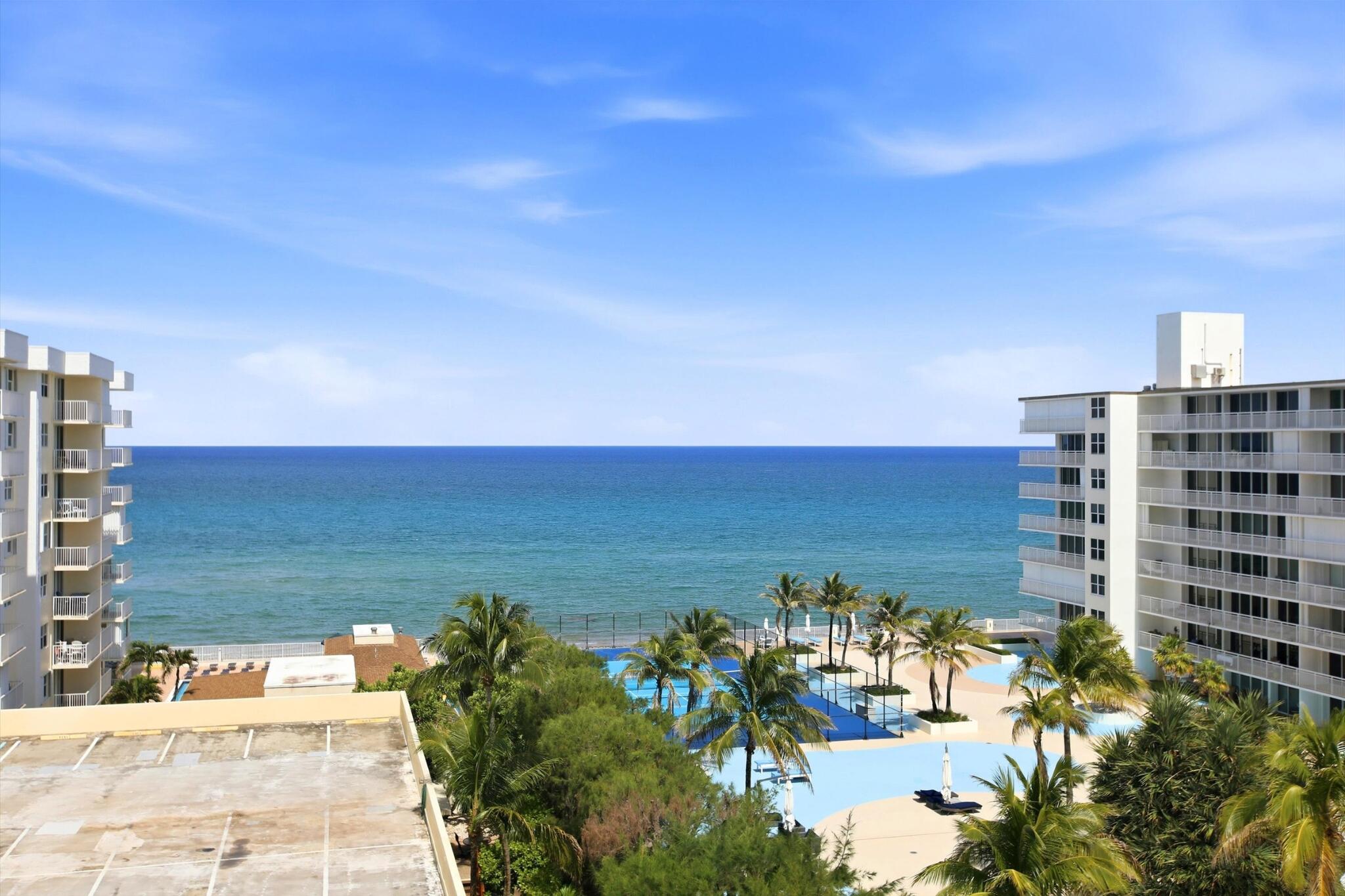 Residential in South Palm Beach 4