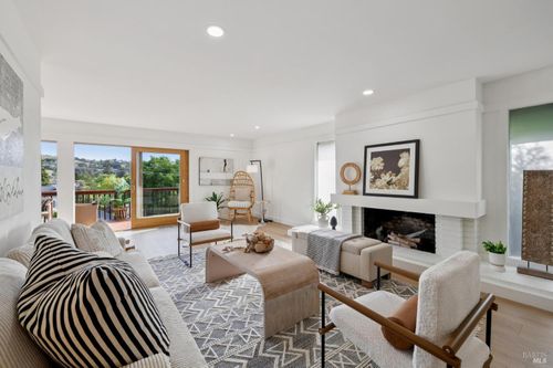 22 North Ter, Tiburon, CA, 94920-2019 | Card Image