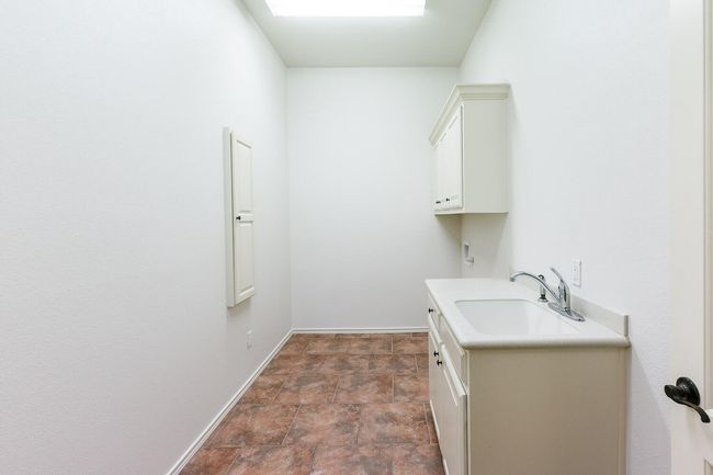 10003 Savannah Ave, House other with 4 bedrooms, 5 bathrooms and null parking in Lubbock TX | Image 37