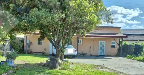 850 S Western, Anaheim, CA, 92804 | Card Image