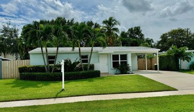 4398 Bamboo Drive, House other with 2 bedrooms, 1 bathrooms and null parking in Palm Beach Gardens FL | Image 2