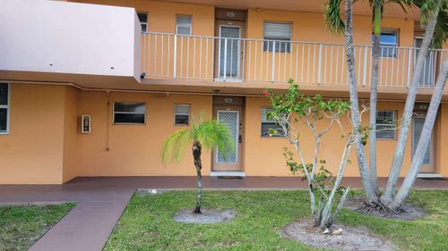 104-3001 Nw 46th Ave, Lauderdale Lakes, FL, 33313-1827 | Card Image