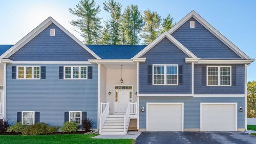 21 Cypress Cir, Exeter, NH, 03833-8804 | Card Image