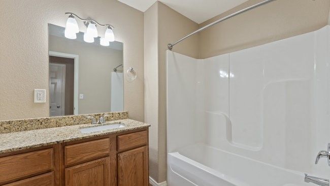 B - 307 Ewalt Ave, Home with 3 bedrooms, 2 bathrooms and null parking in Springdale AR | Image 8