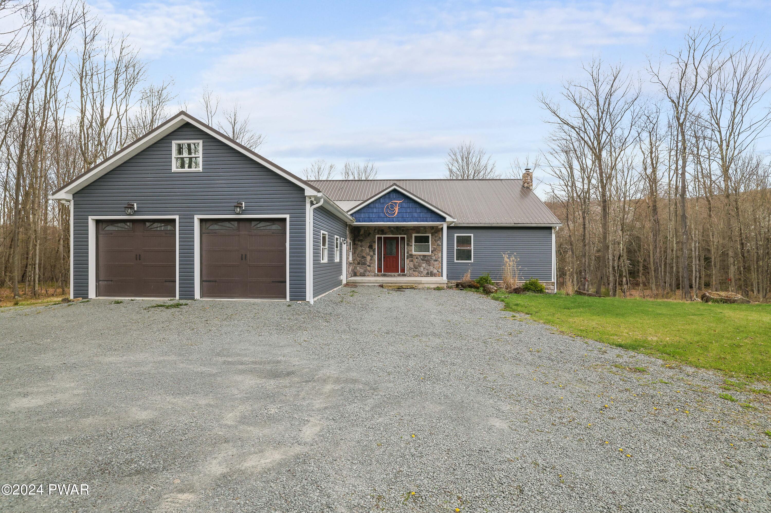 Burrier Rd, Waymart, PA 18472