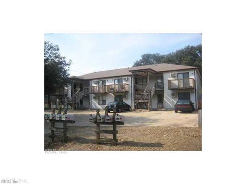 c-9643 Beaumont St, Norfolk, VA, 23503-2459 | Card Image